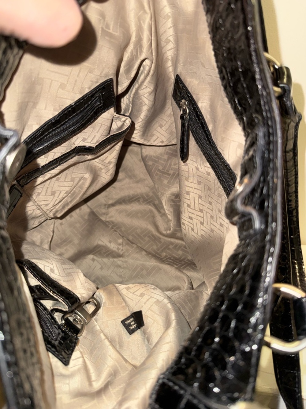 Cole Haan Beige Woven Tote with Black Faux-Croc Trim EUC - Picture 8 of 10